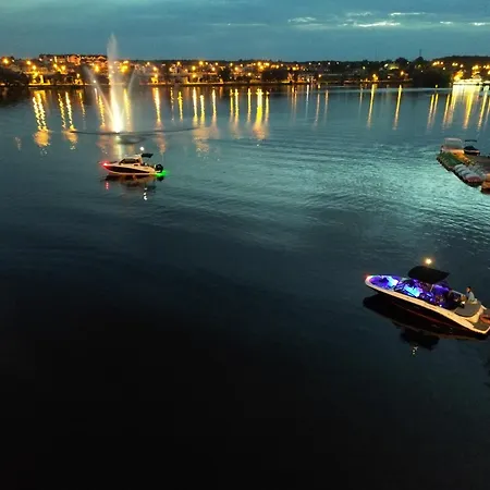Marina Luna - Widok Na Jezioro, Parking Podziemny, Winda, Netflix, Max * Iława